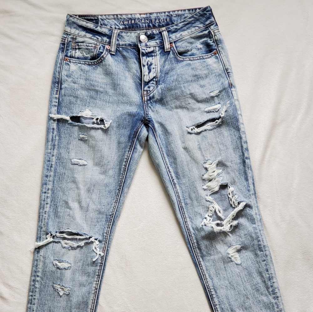 🤟 5/$25 AE Tomgirl jeans